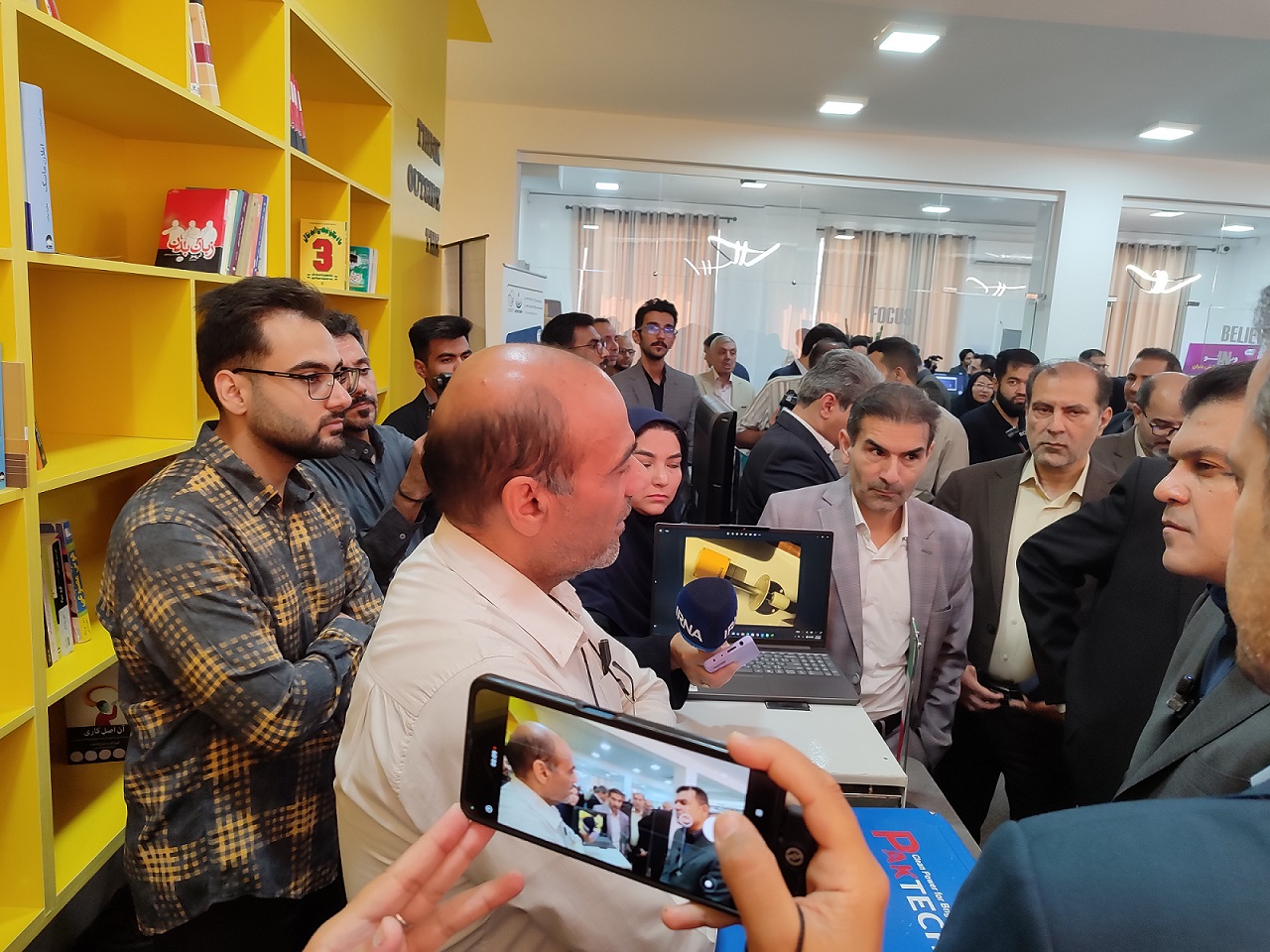 بازدید معاون علمی، فناوری و اقتصاد دانش‌بنیان رئیس‌جمهور- 16 شهریور 1405